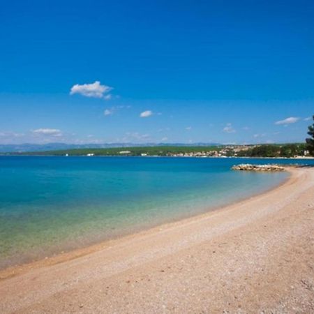 Apartments Iskra Malinska Εξωτερικό φωτογραφία