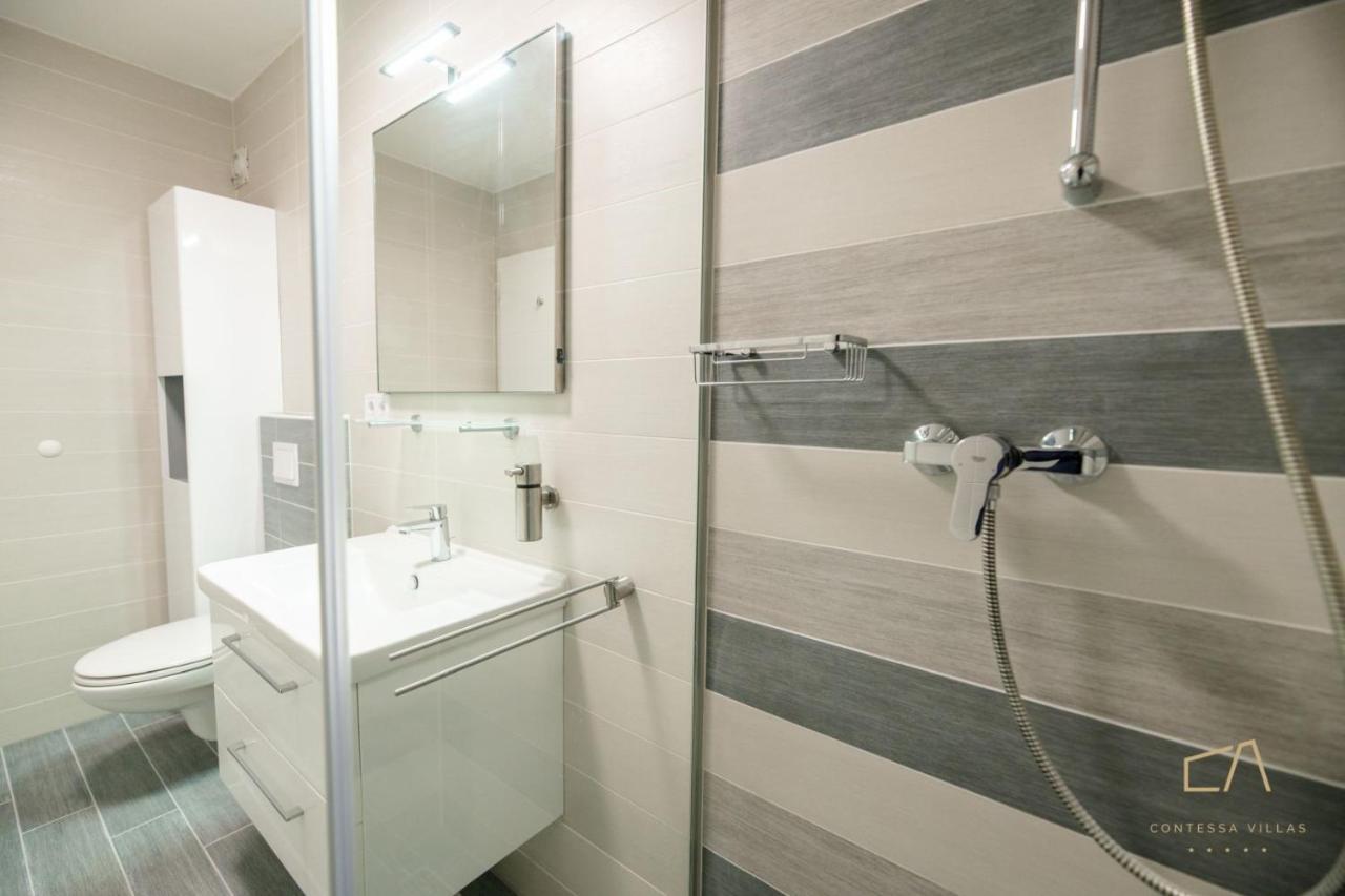 Apartments Iskra Malinska Εξωτερικό φωτογραφία