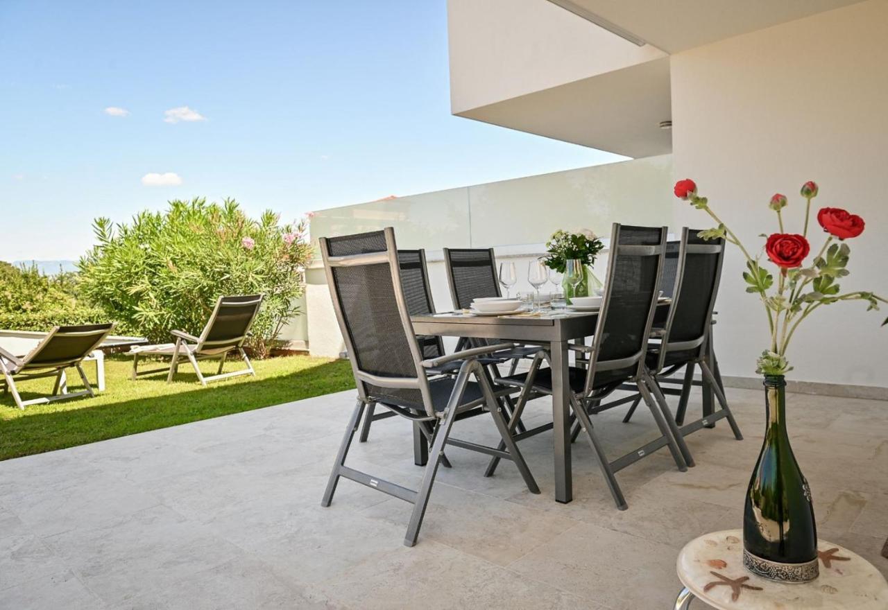 Apartments Iskra Malinska Εξωτερικό φωτογραφία